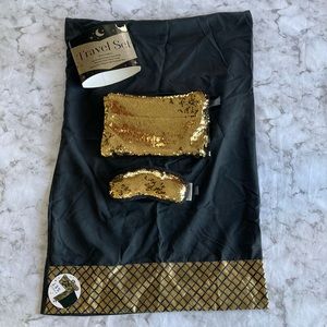 Travel sleep accessories set BNWT